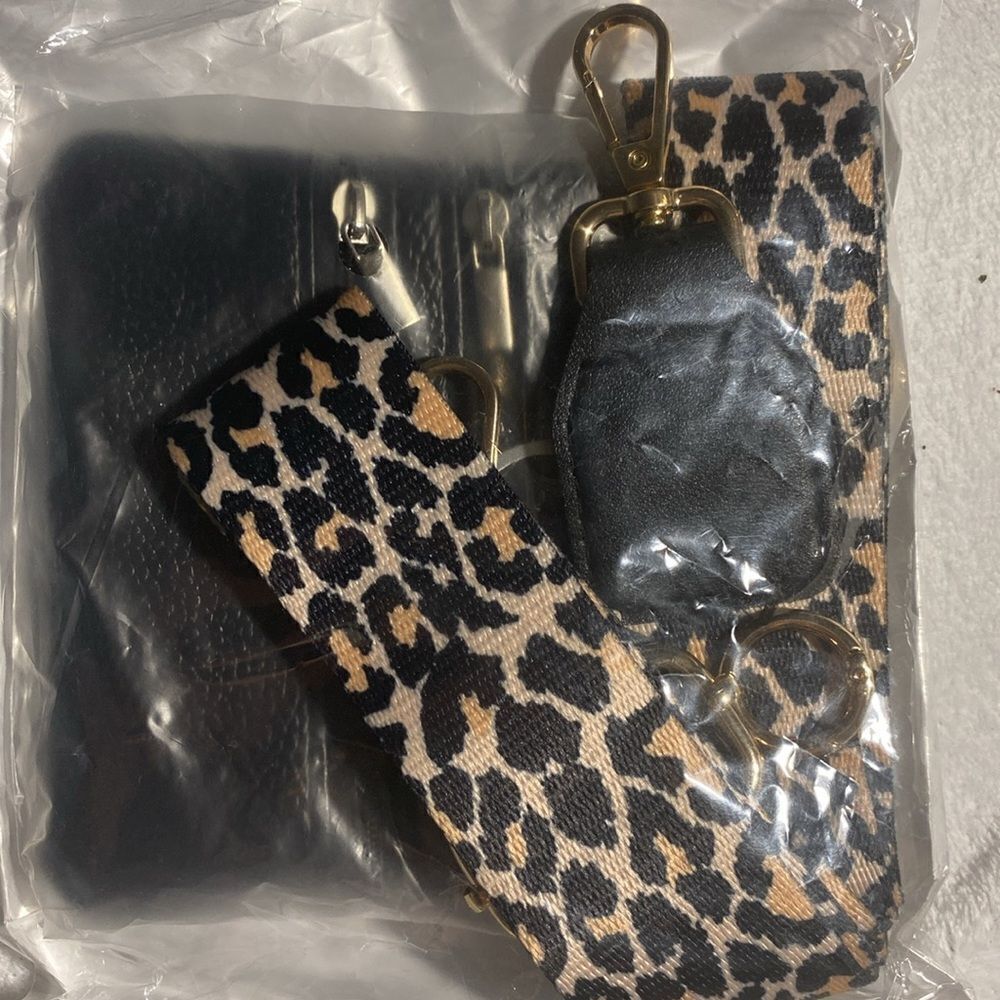 Woven Nylon Cell Phone Lanyard Strap with Wallet Pouch Leopard - Picture 3 of 6